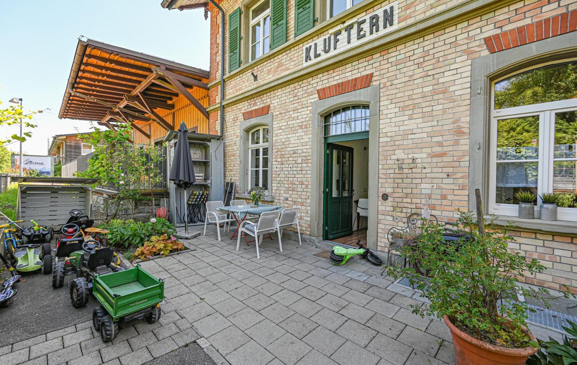 Historischer Bahnhof FDH Esterno foto